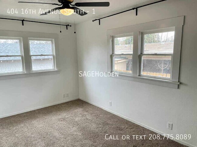 Building Photo - 404 16th Ave S