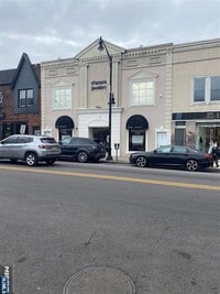 Building Photo - 733 Anderson Ave