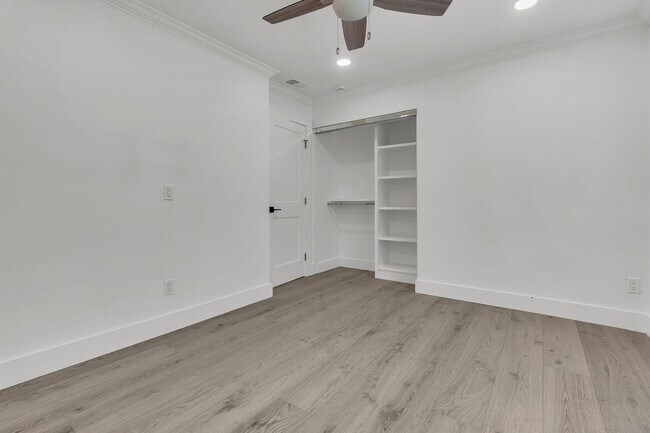 Building Photo - 26232 Glen Canyon Dr