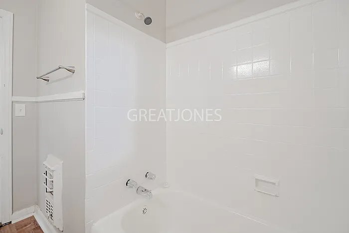 Building Photo - 1262 Briarwood Ave