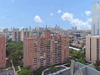 Building Photo - 10 Huron Ave