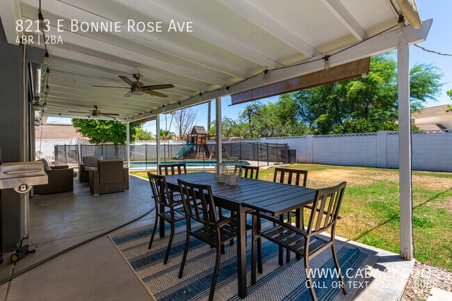 Building Photo - 8213 E Bonnie Rose Ave