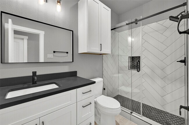 Building Photo - 7415 Hezekiah Ln