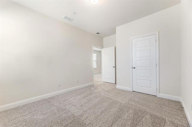 Building Photo - 4704 Corriente Vista Ln