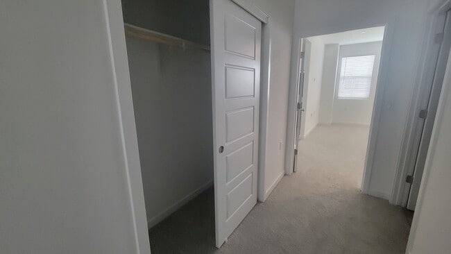 Building Photo - 12533 Camino Glorieta, Bakersfield, CA 93311