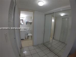 Building Photo - 2025 NE 164th St