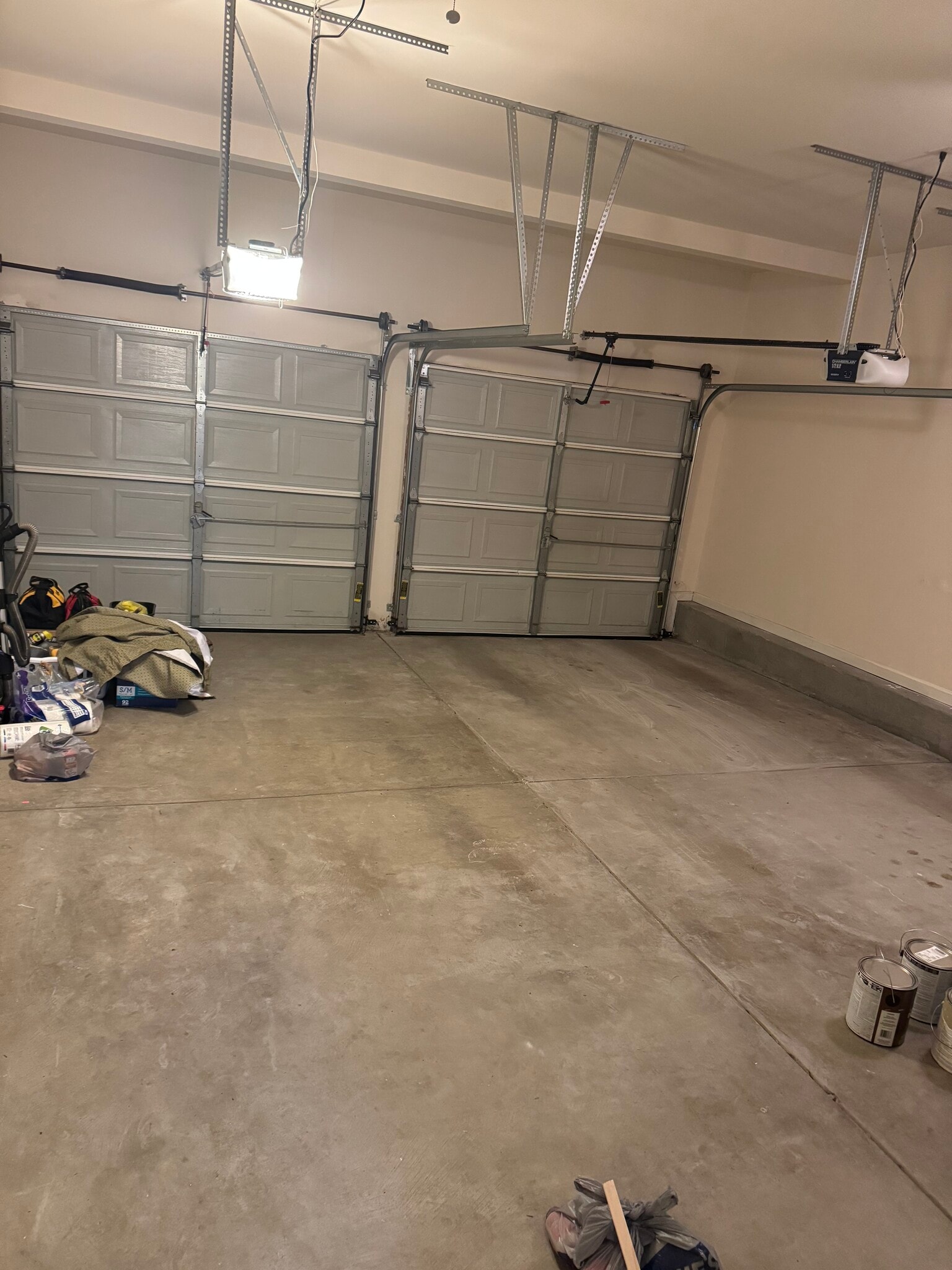 Building Photo - 113 Honey Creek Ln