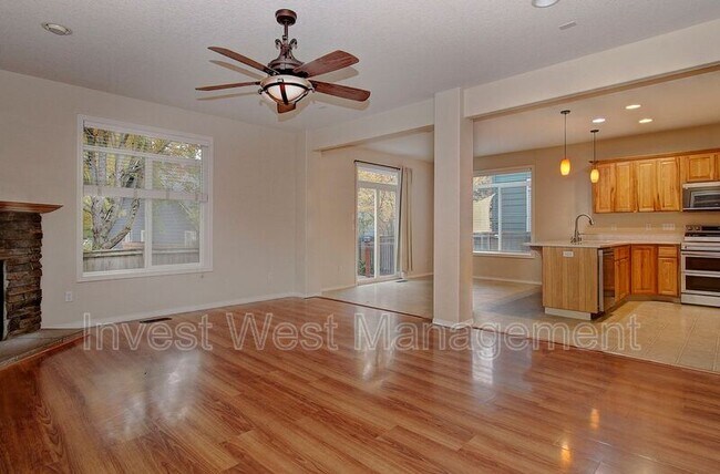 Building Photo - 15020 NW 1st Ave