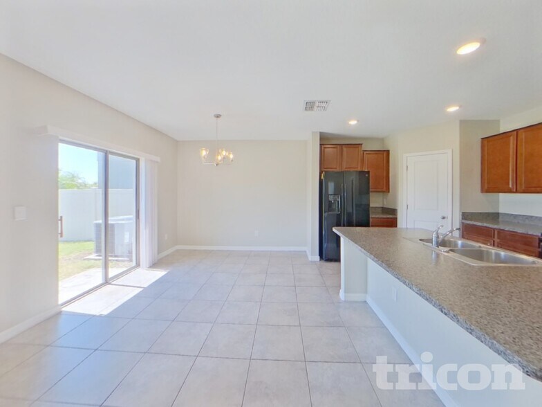 Building Photo - 5124 Sable Chime Dr