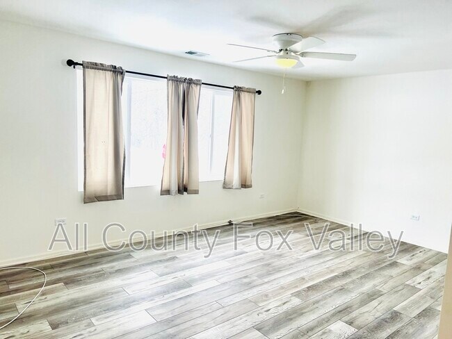 Building Photo - 284 W Windsor Terrace