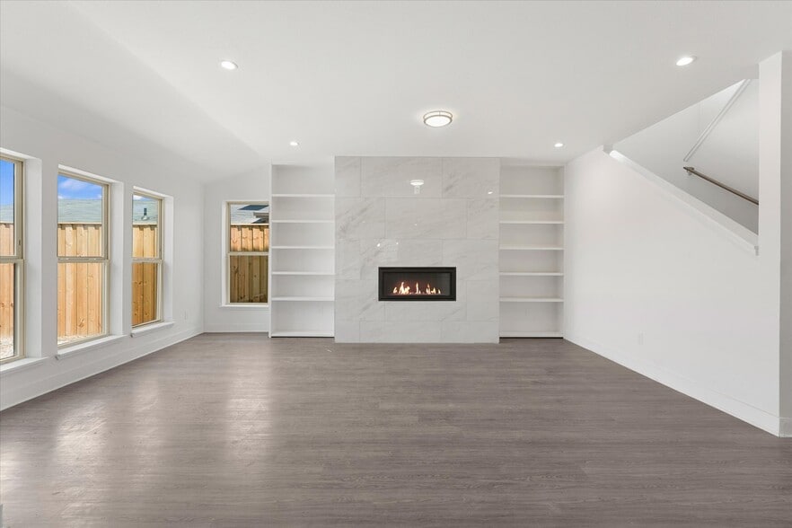 Building Photo - 3792 Wenatche Dr