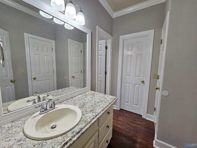 Building Photo - 102 Fred Atkinson Rd