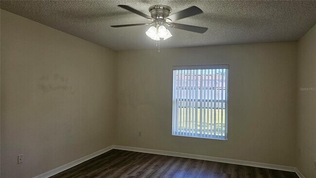 Building Photo - 31 Pillar Ln