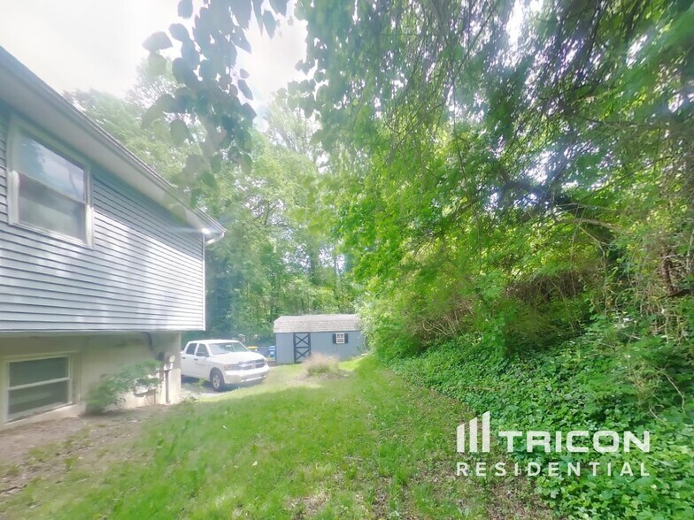 Building Photo - 3718 13th St