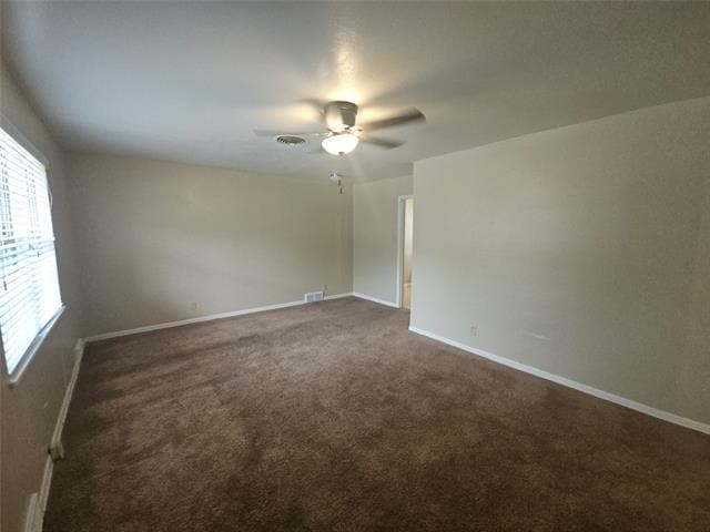 Building Photo - 6419 Onyx Dr N