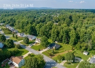 Building Photo - 2364 24th St Ln SE