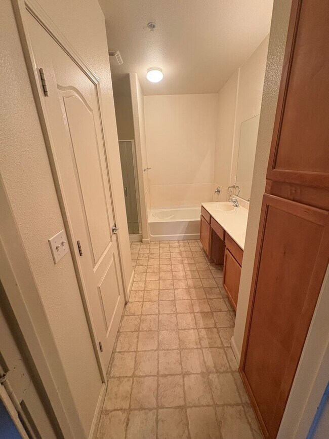 Building Photo - 9050 Double R Blvd