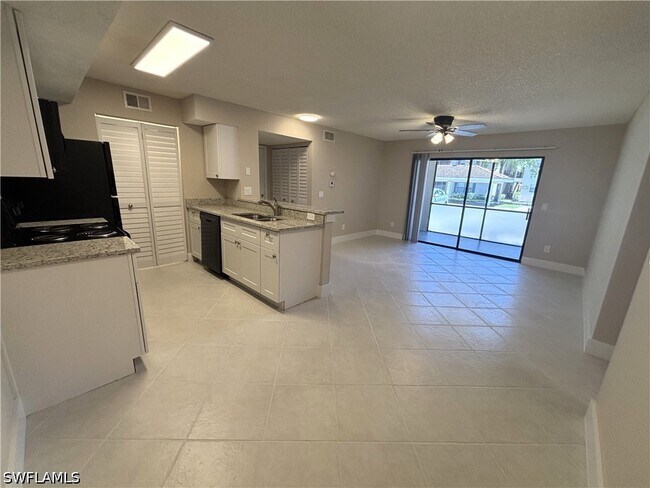Building Photo - 2094 Arbour Walk Cir