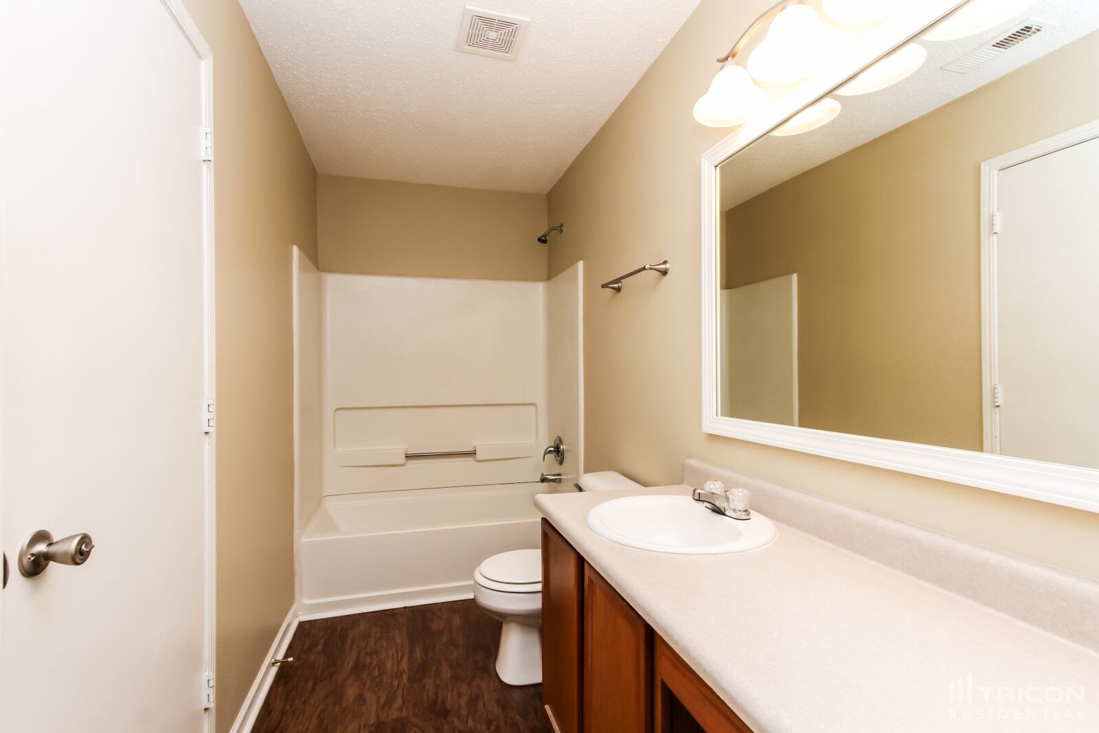 Building Photo - 1392 Lavender Dr