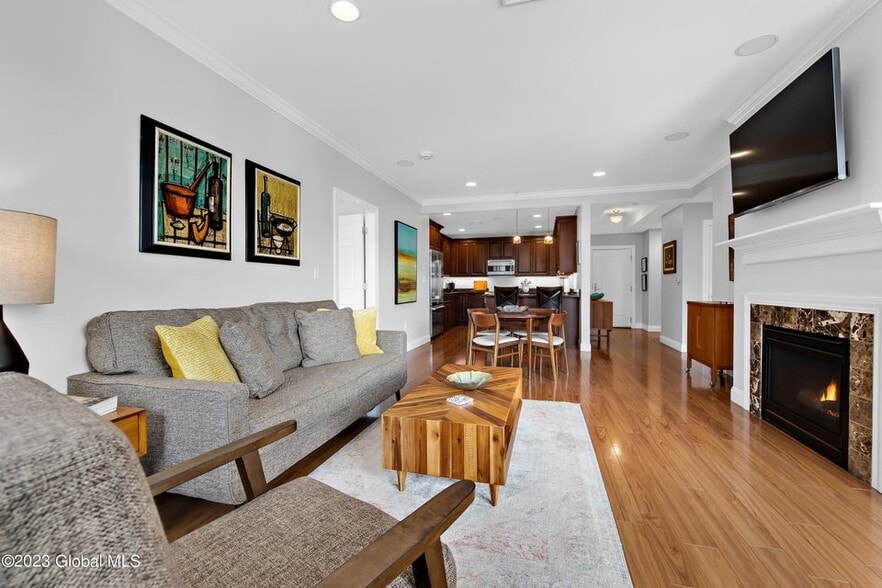 Building Photo - 38 High Rock Ave