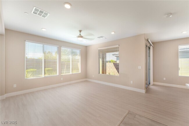 Building Photo - 9903 Spinel Pl