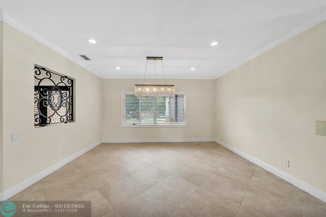 Building Photo - 4920 SW 170th Ave