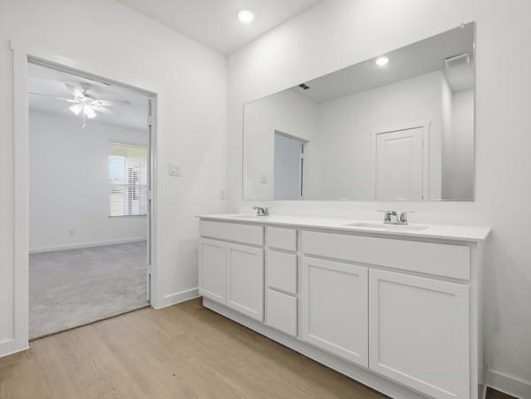 Building Photo - 7001 Camphor Ct