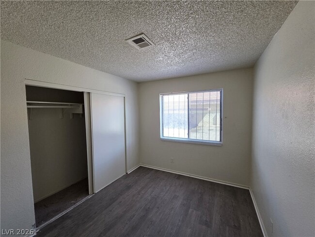 Building Photo - 4300 N Lamont St