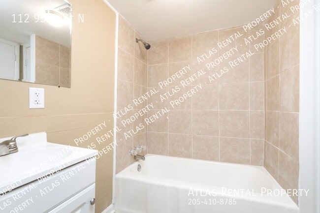 Building Photo - 112 95th St N