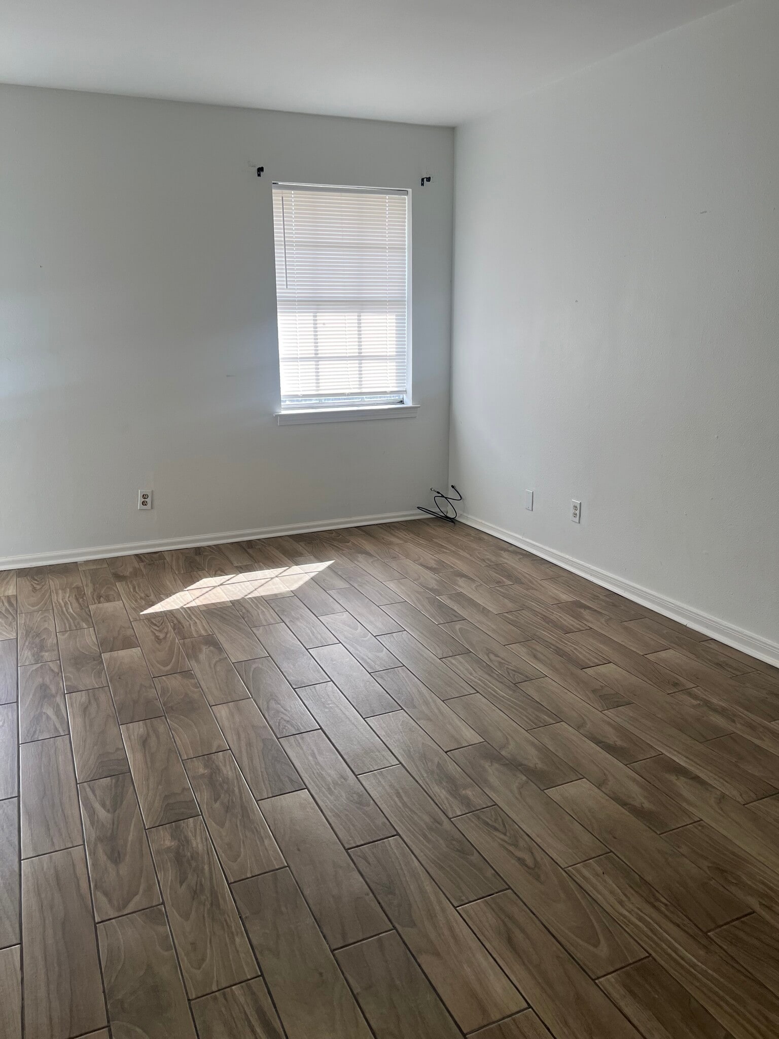 Building Photo - 2762 Panama St