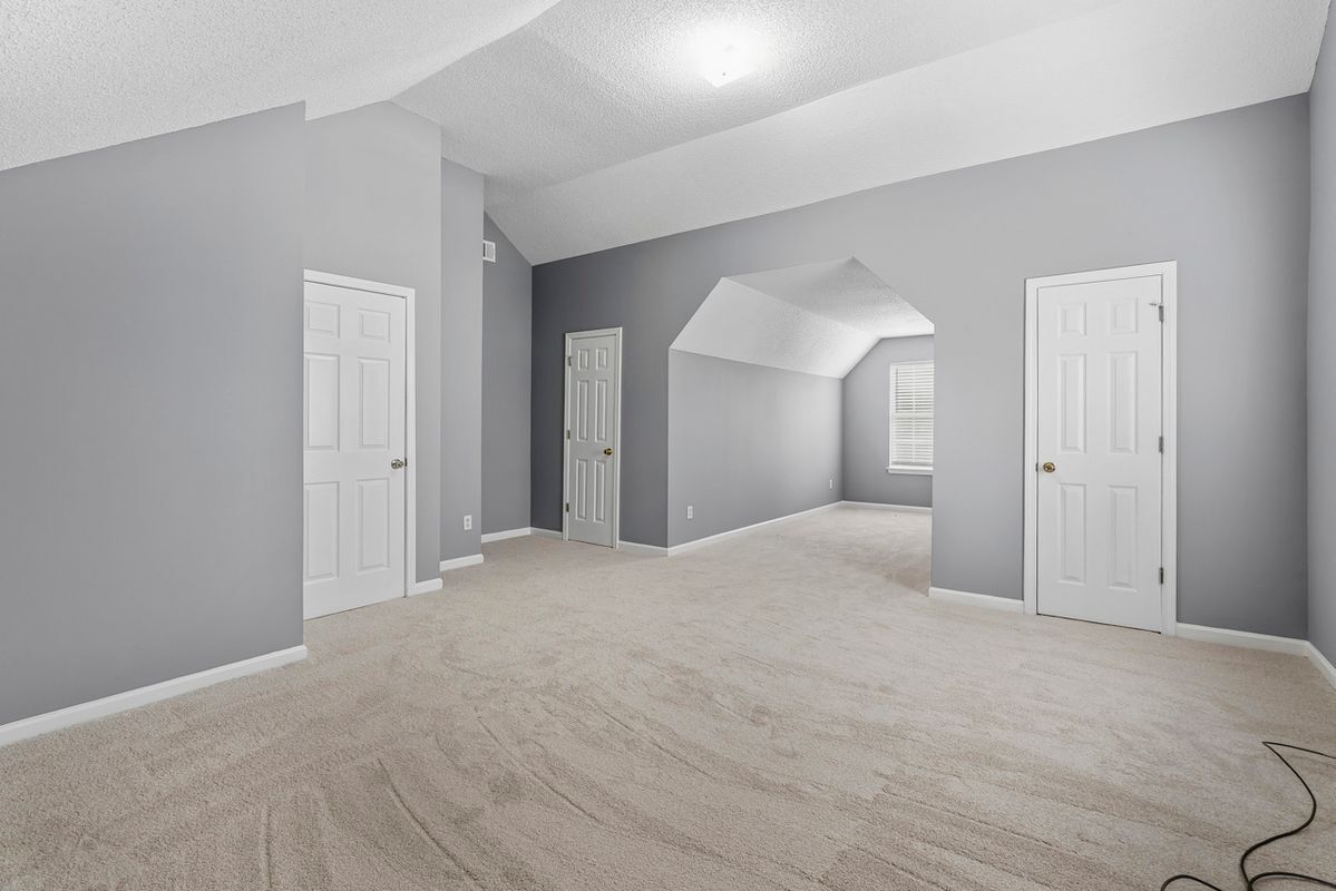 Building Photo - 11925 Spring Lake Way