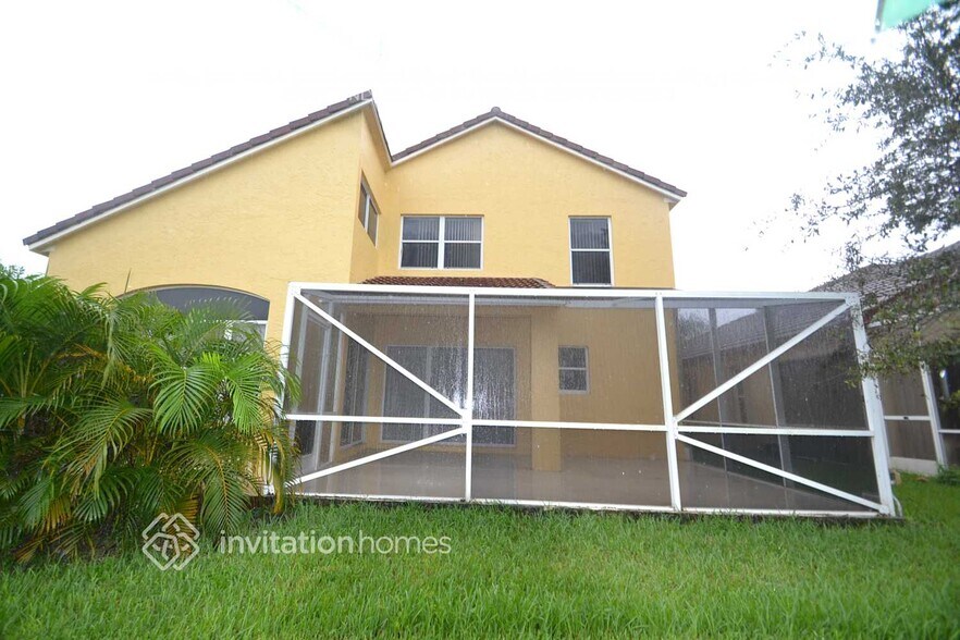 Building Photo - 7013 Galleon Cove Cir