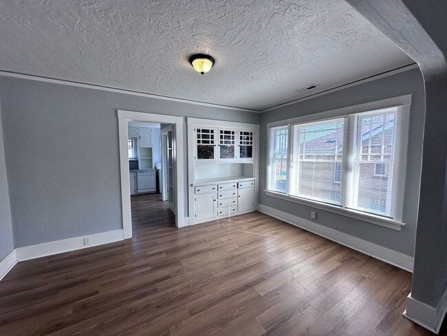 Building Photo - 766 West St