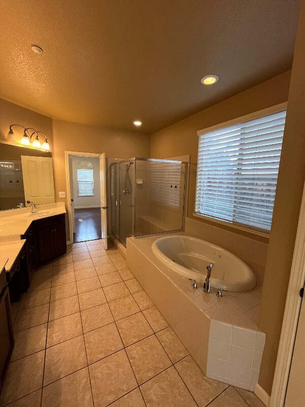 Building Photo - 1250 Earlton Ln