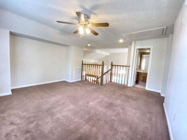 Building Photo - 14818 Chetland Pl Dr