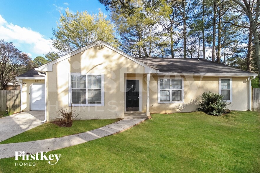 Primary Photo - 8920 Woodlake Ct