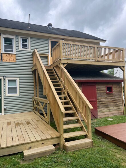 Building Photo - 3 Beckett St