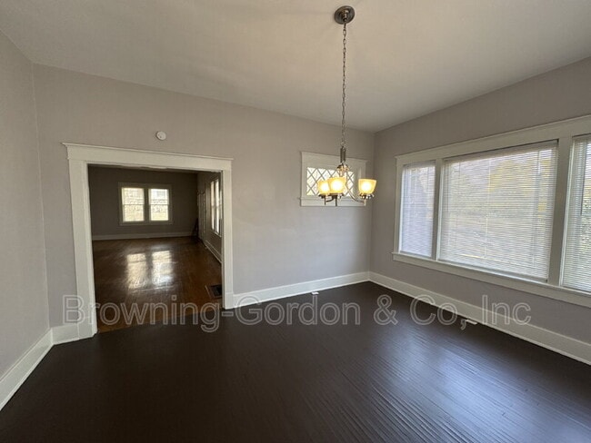 Building Photo - 1415 Acklen Ave