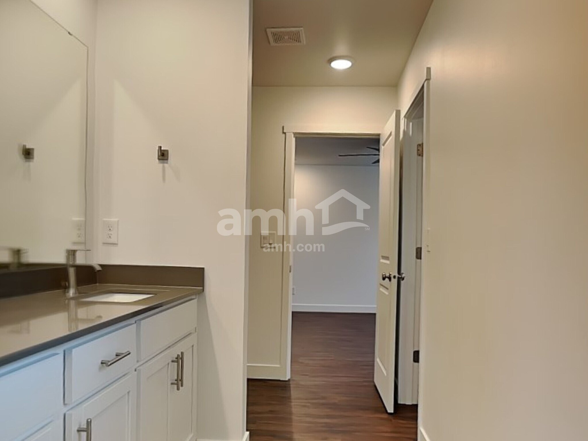 Building Photo - 7921 Selah St SW