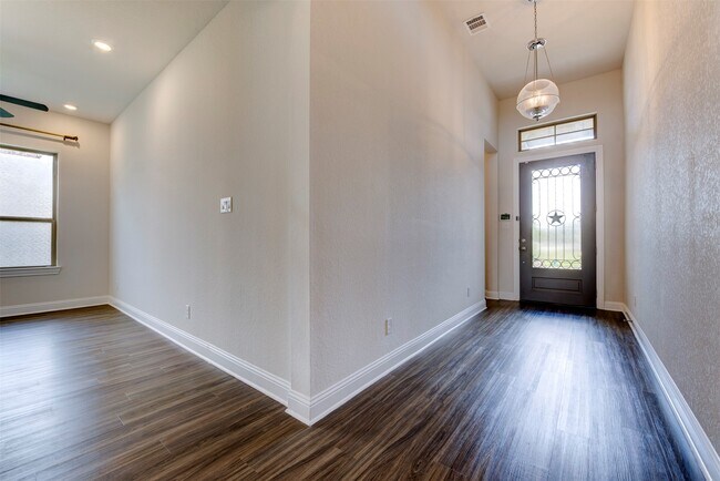 Building Photo - 4802 Gingerwood Trace Ln