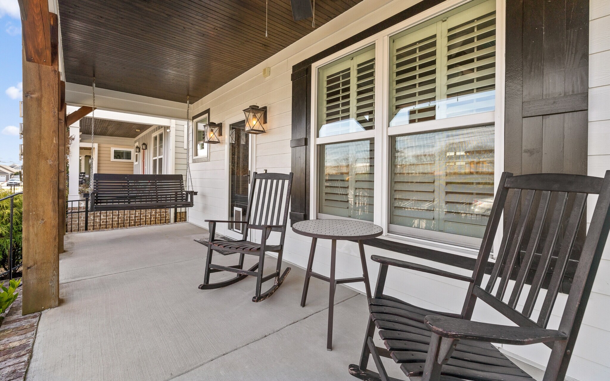 Building Photo - 1449 Madison St