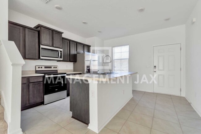 Building Photo - 8348 Asteroid St