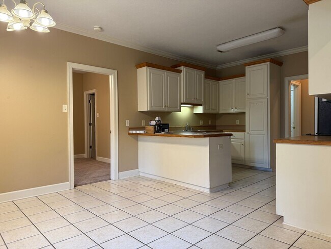 Building Photo - 2745 Silvercrest Dr., Conway AR 72034 - La...