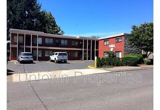 Building Photo - 4117 SE 28th Ave