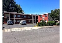 Building Photo - 4117 SE 28th Ave
