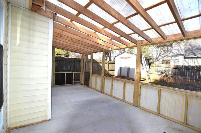 Building Photo - 2085 Sand Wedge Cir