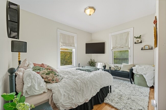Building Photo - 285 Neponset Ave