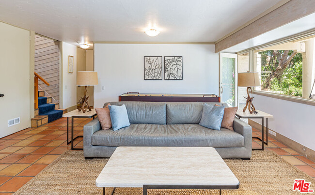 Building Photo - 28818 Selfridge Dr