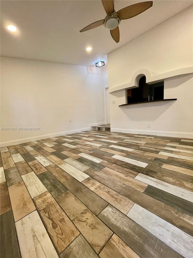 Building Photo - 11288 SW 9th Ct