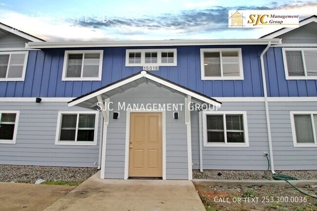 Primary Photo - Four-plex in Downtown Sumner